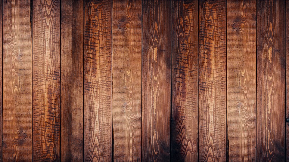 Zalety drewnianej podłogi