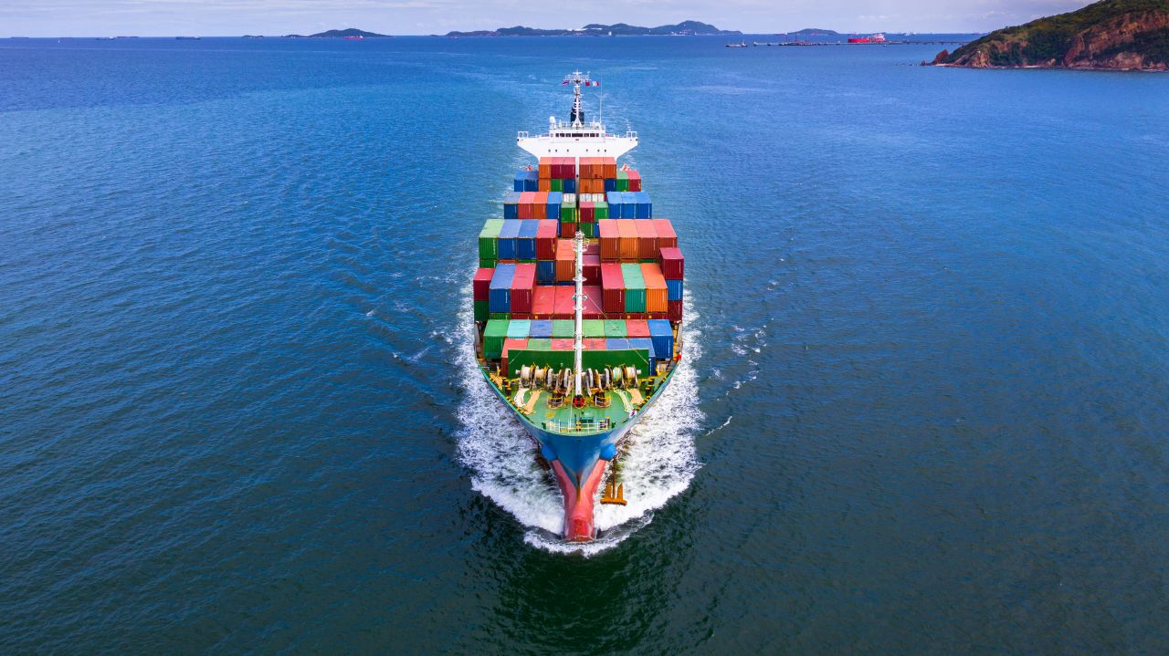 Morski transport kontenerowy – co należy wiedzieć?